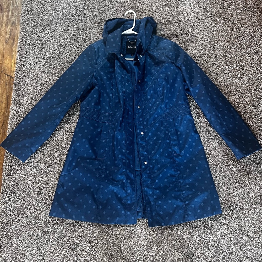 Relativity Rain Coat Size L